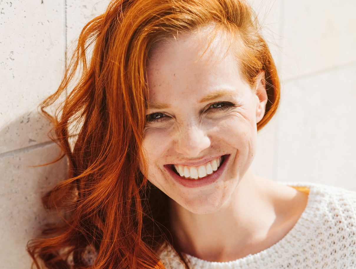 woman-ginger_smiling